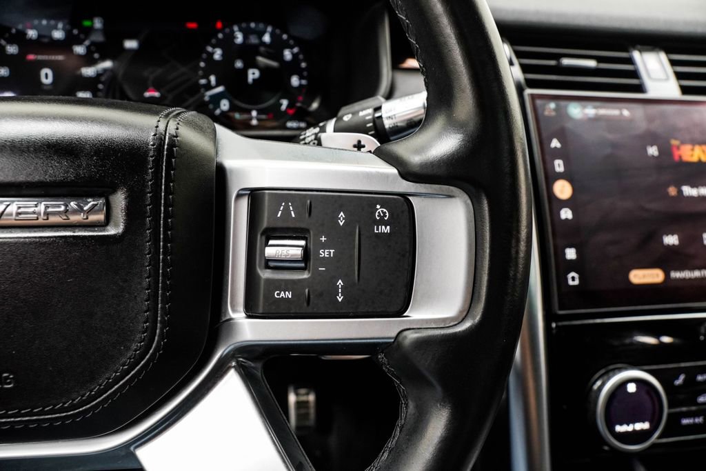 Used 2022 Land Rover Discovery HSE R-Dynamic image 39