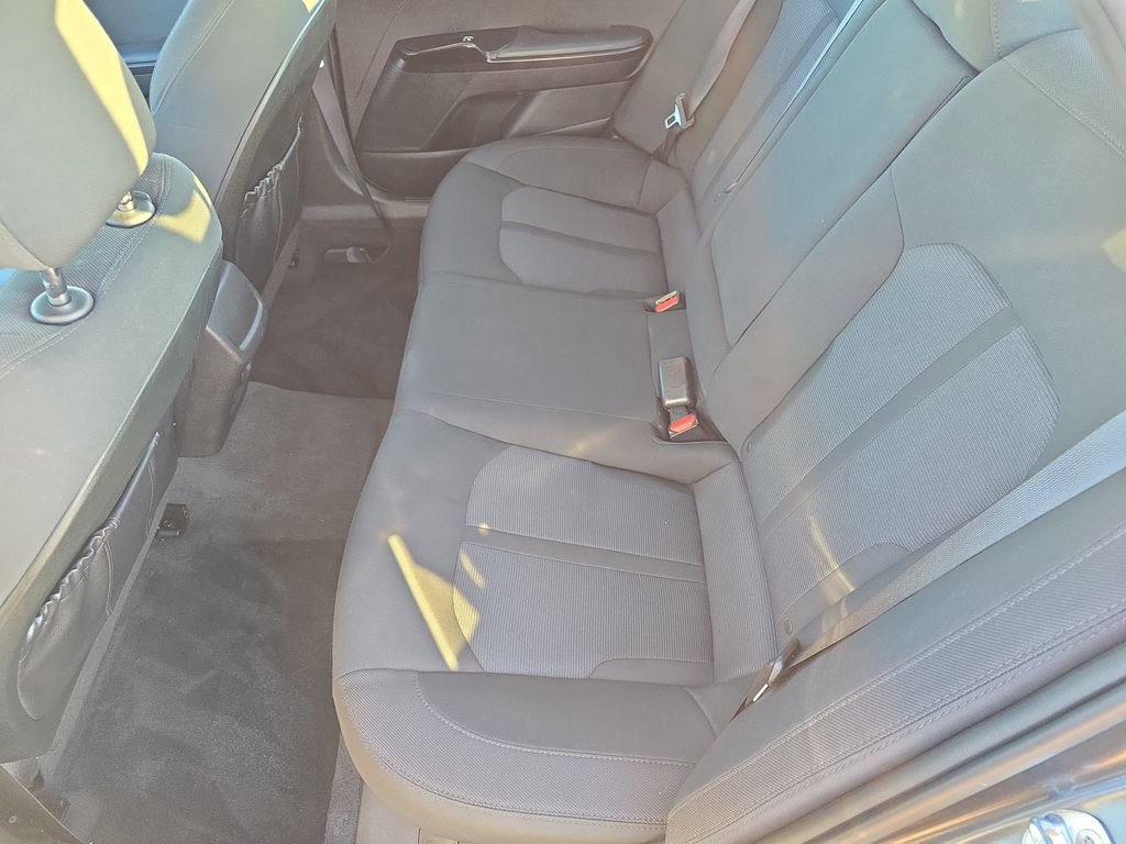 Used 2023 Kia K5 LXS image 13