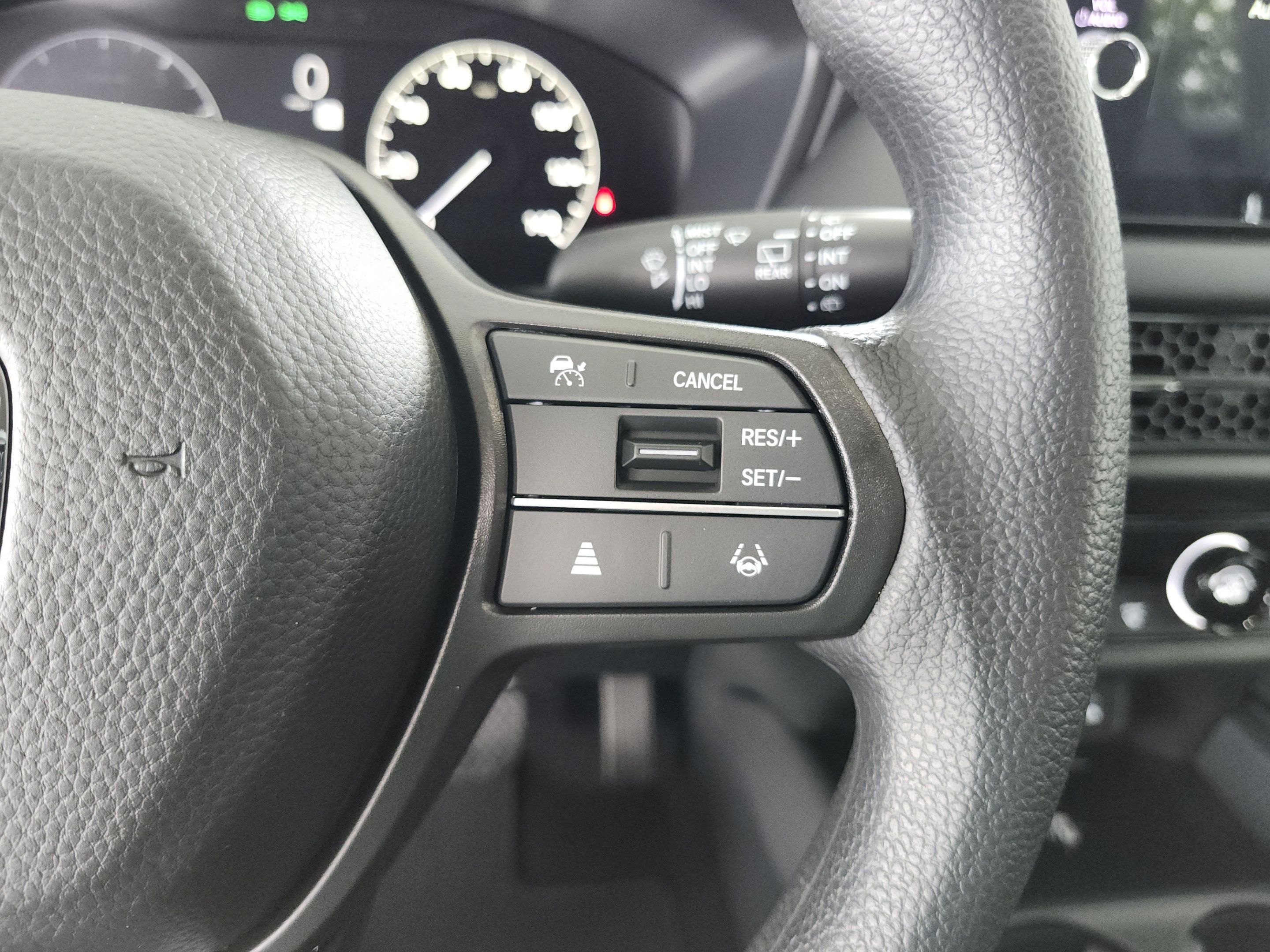 New 2027 Honda HR-V LX image 15