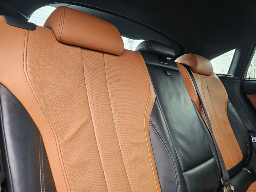 Used 2017 BMW X6 xDrive50i image 13