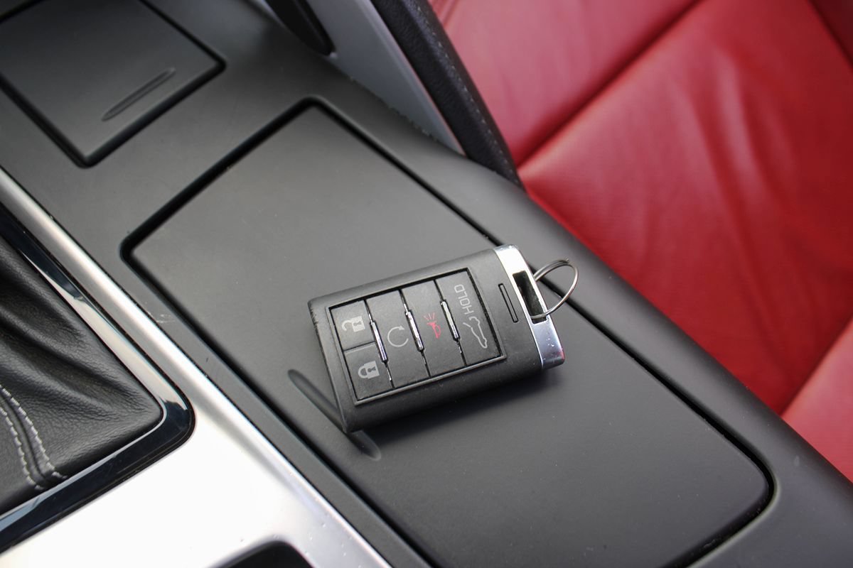 Used 2019 Chevrolet Corvette Stingray Coupe w/ 1LT RWD image 40