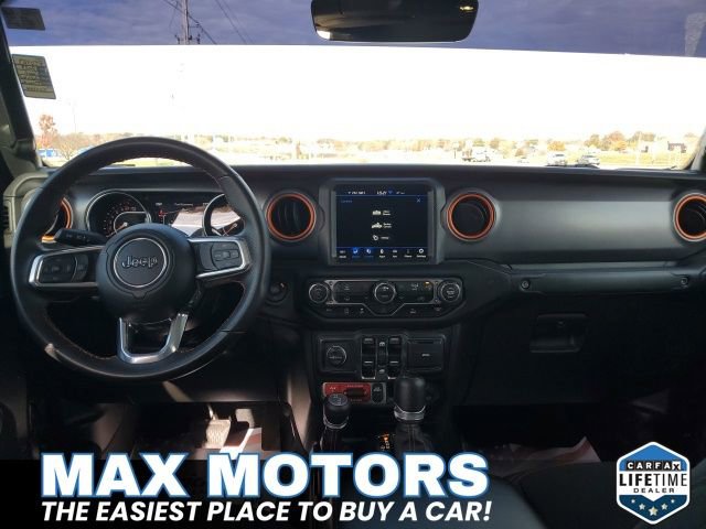 Used 2023 Jeep Gladiator Mojave w/ Trailer Tow Package image 16