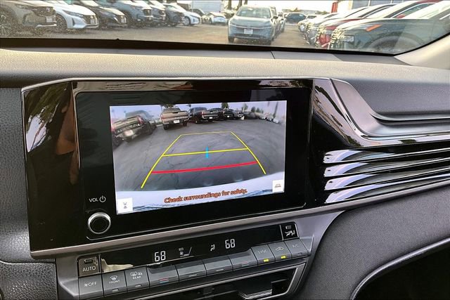 Used 2025 Toyota Camry LE image 14