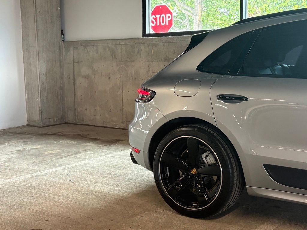 Used 2021 Porsche Macan GTS AWD/4WD image 10