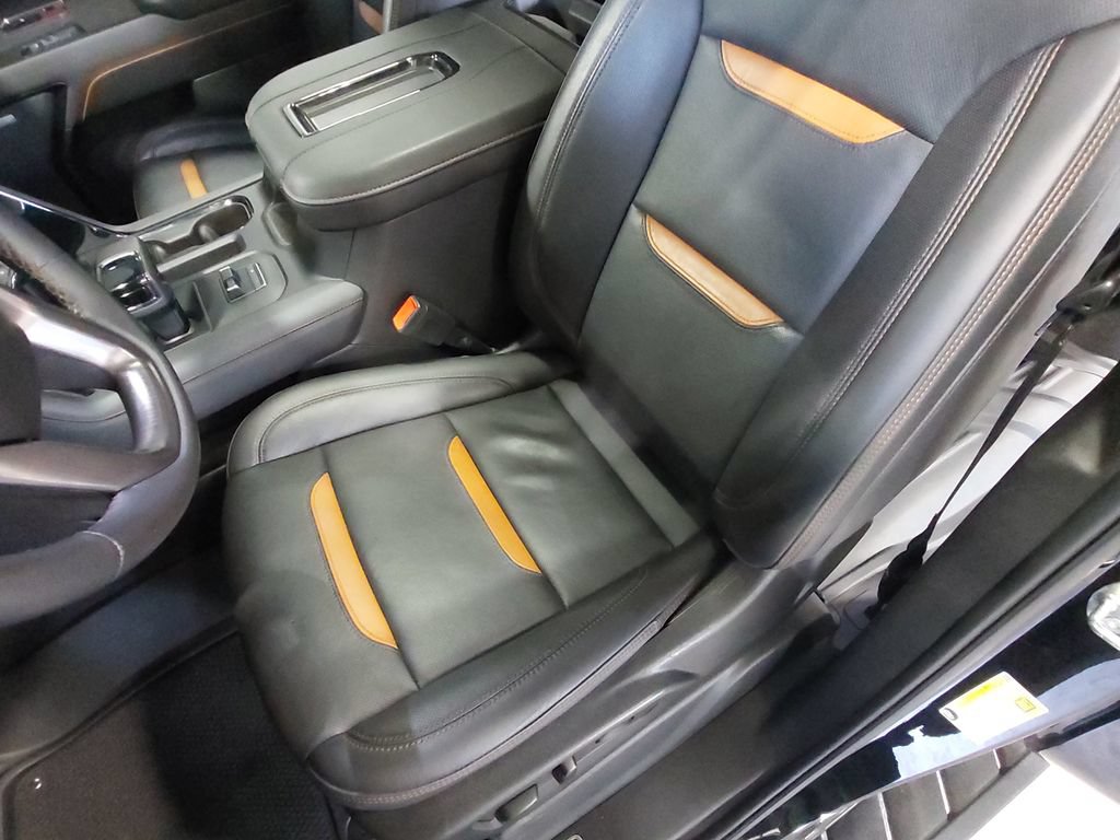 Used 2022 GMC Sierra 1500 AT4 w/ AT4 Premium Package AWD/4WD image 14