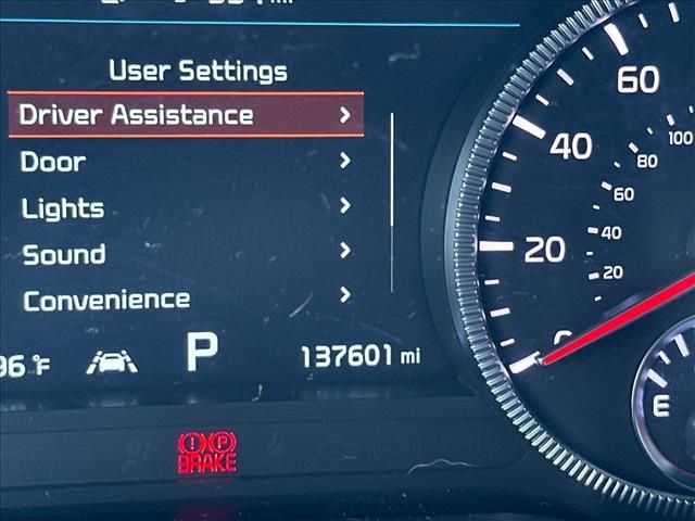 Used 2021 Kia Telluride SX w/ Towing Package FWD image 27