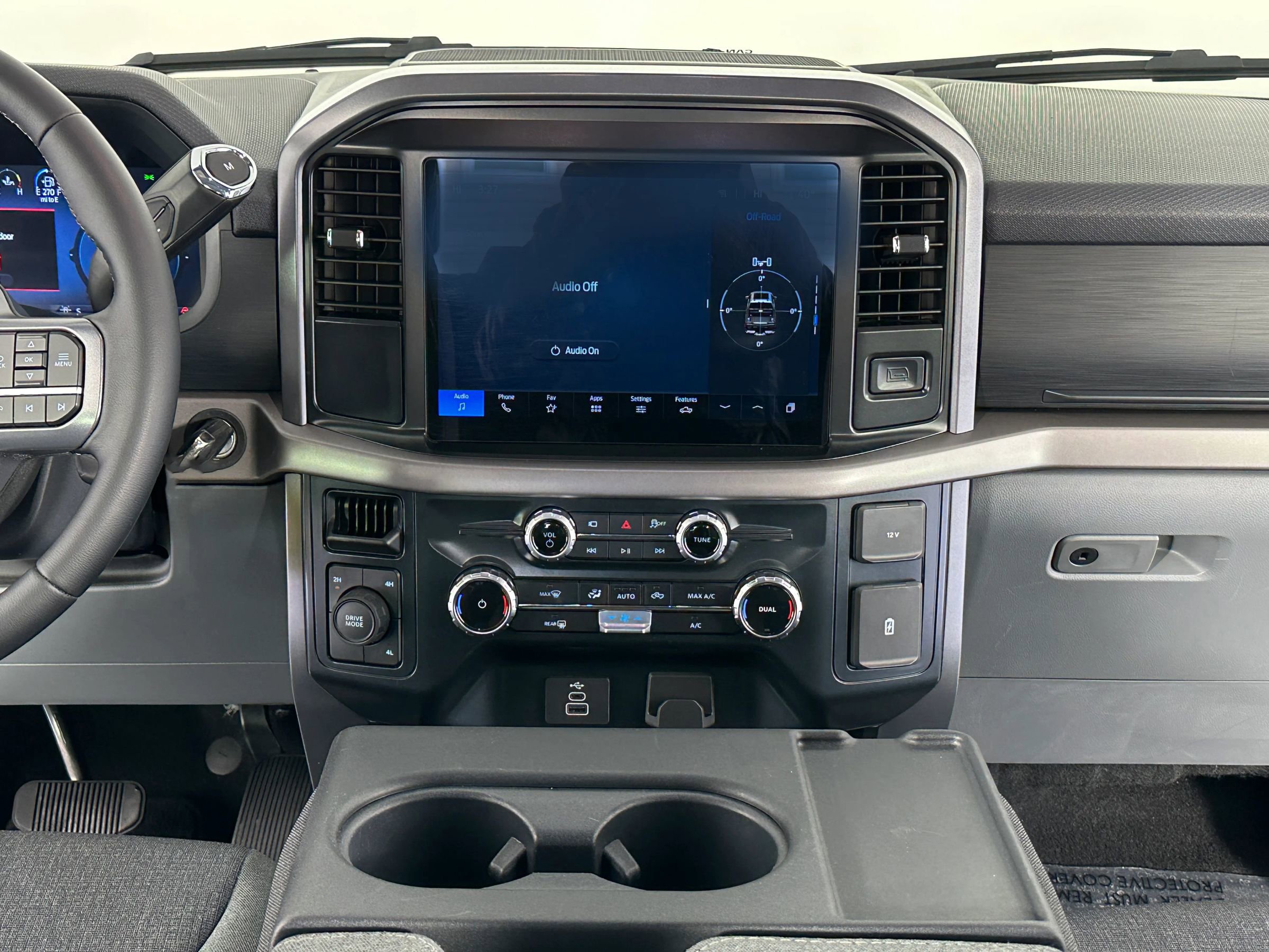 Used 2025 Ford F150 XLT w/ Equipment Group 301A Standard AWD/4WD image 35