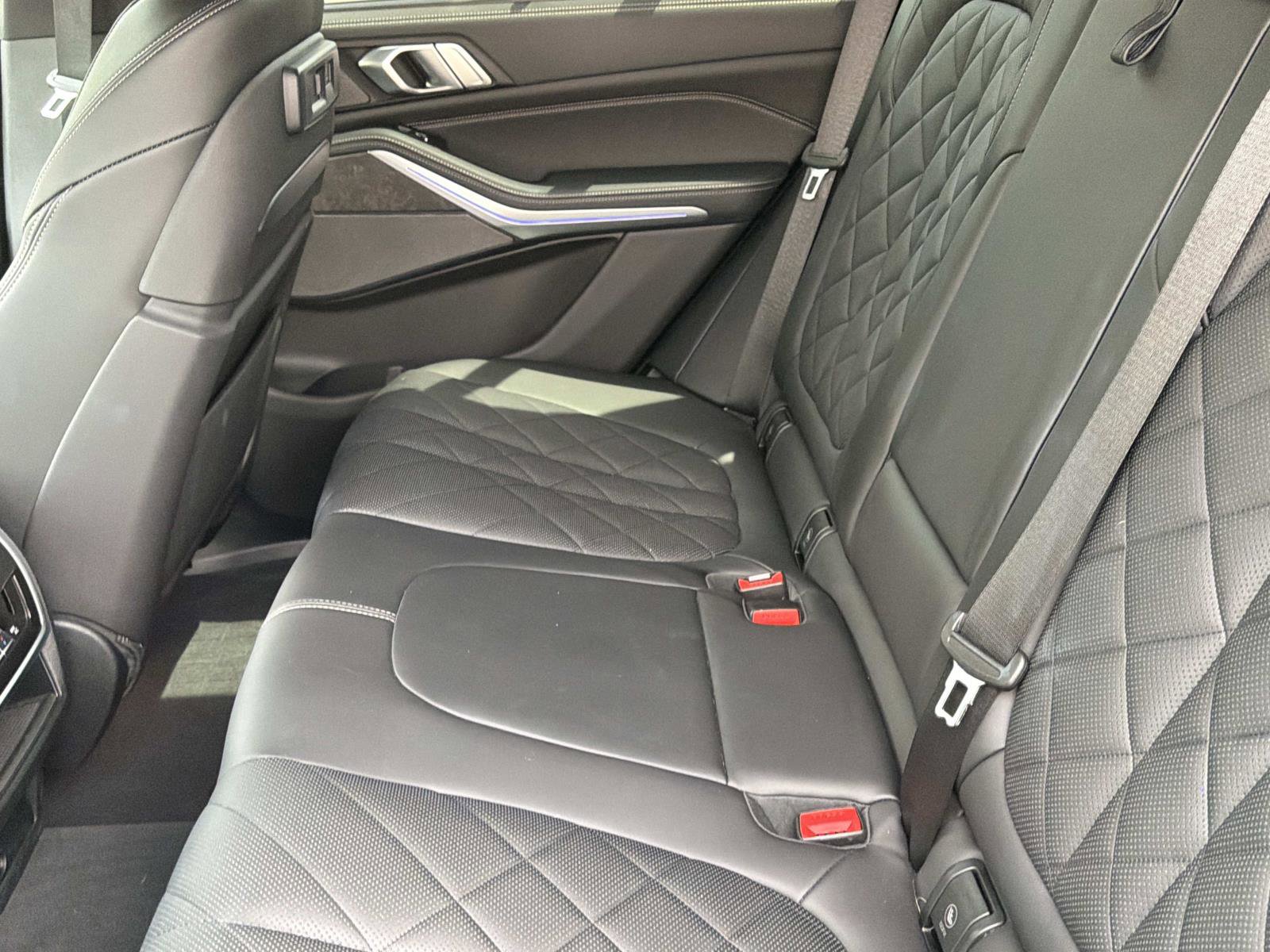 Used 2023 BMW X5 sDrive40i w/ Executive Package RWD image 13