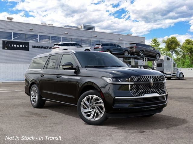 New 2027 Lincoln Navigator L Reserve AWD/4WD image 4
