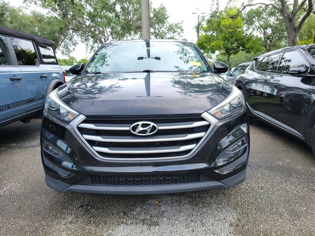 Used 2018 Hyundai Tucson SEL FWD image 2