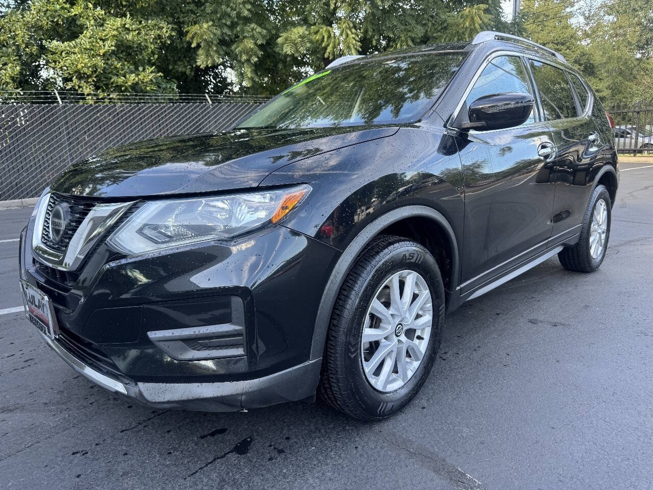 Used 2019 Nissan Rogue SV