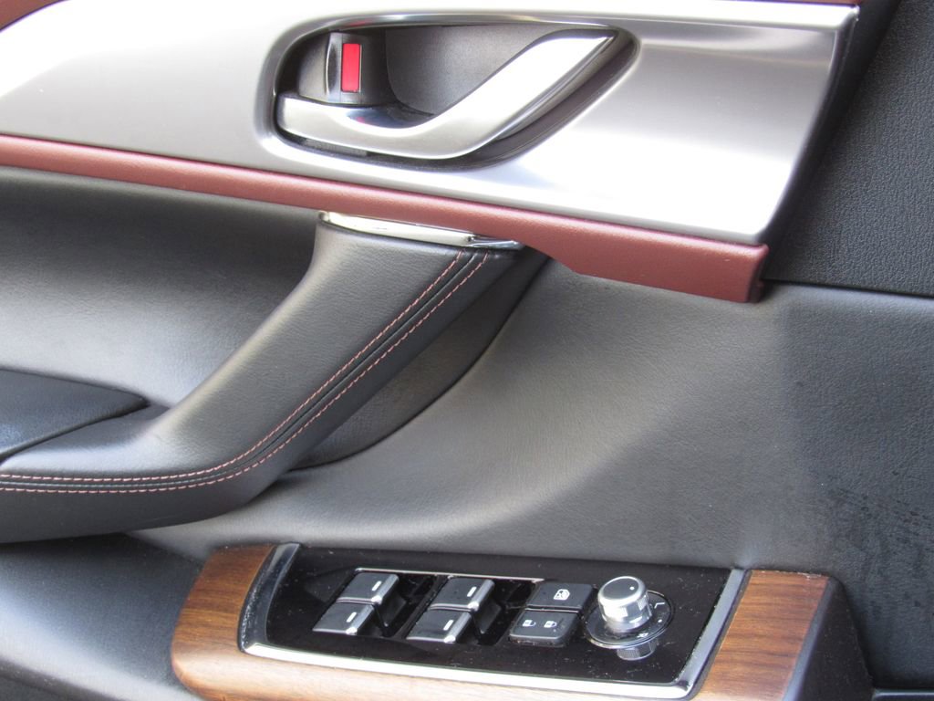 Used 2016 MAZDA CX-9 Signature image 39