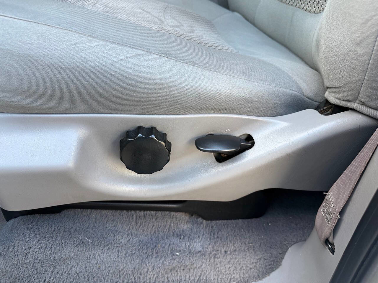 Used 2002 Ford F150 XLT AWD/4WD image 20