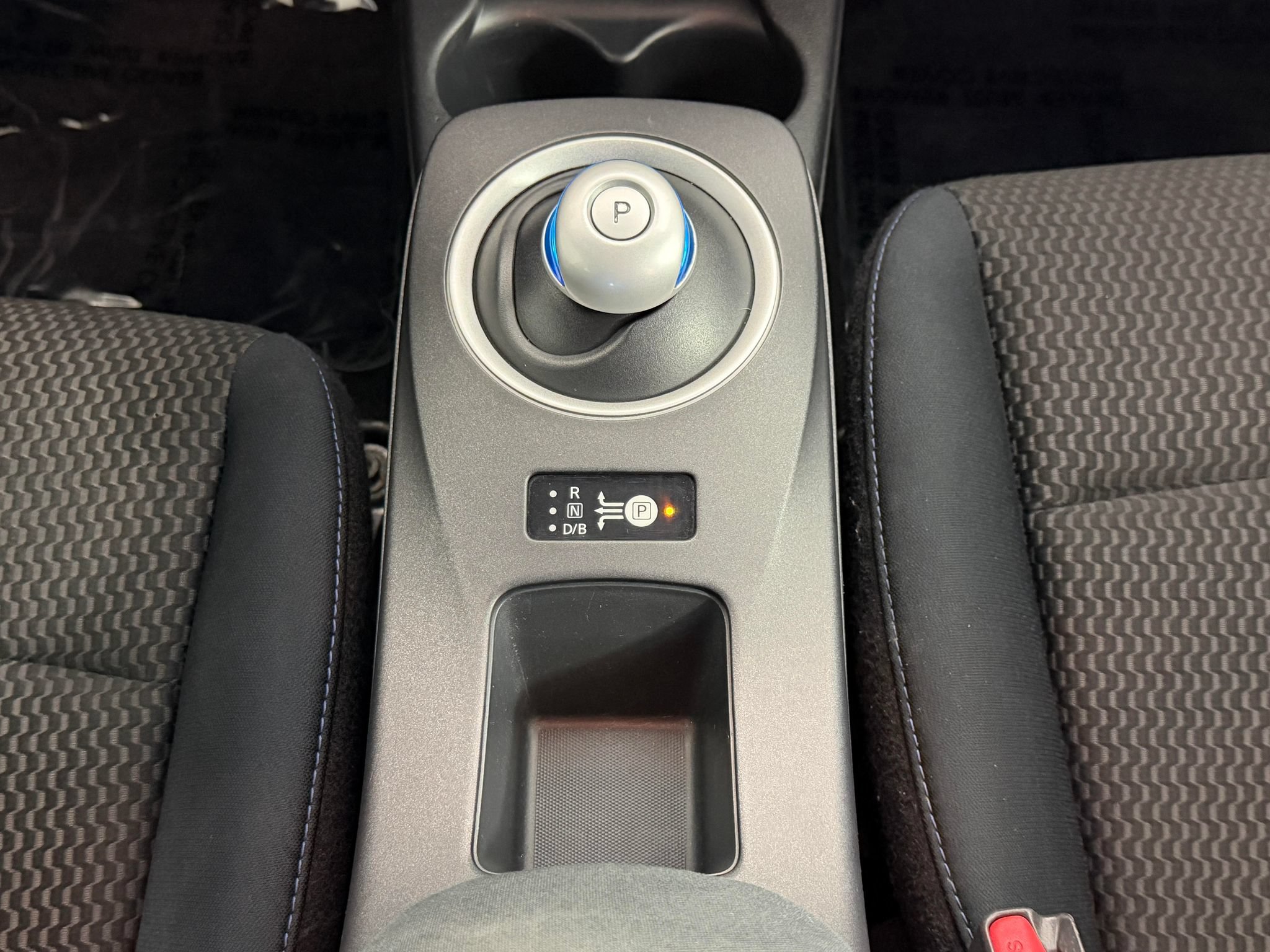 Used 2017 Nissan Leaf S FWD image 31