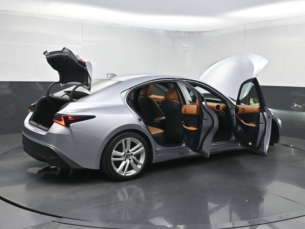Used 2024 Lexus IS 300 w/ Comfort Package RWD image 37