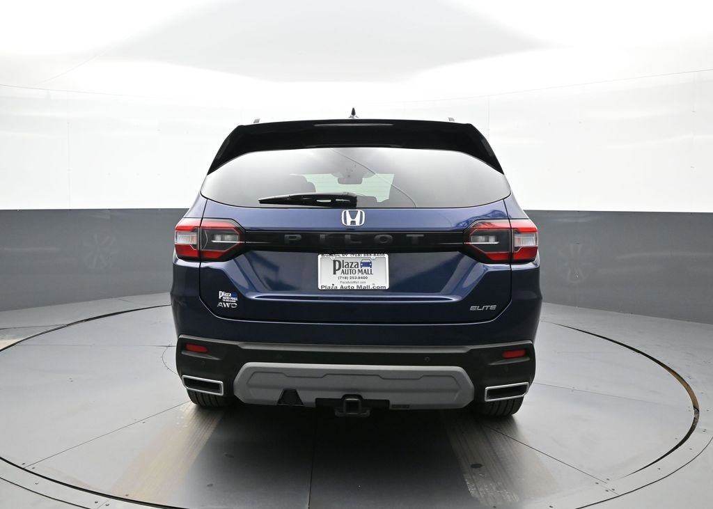 Certified 2024 Honda Pilot Elite image 7