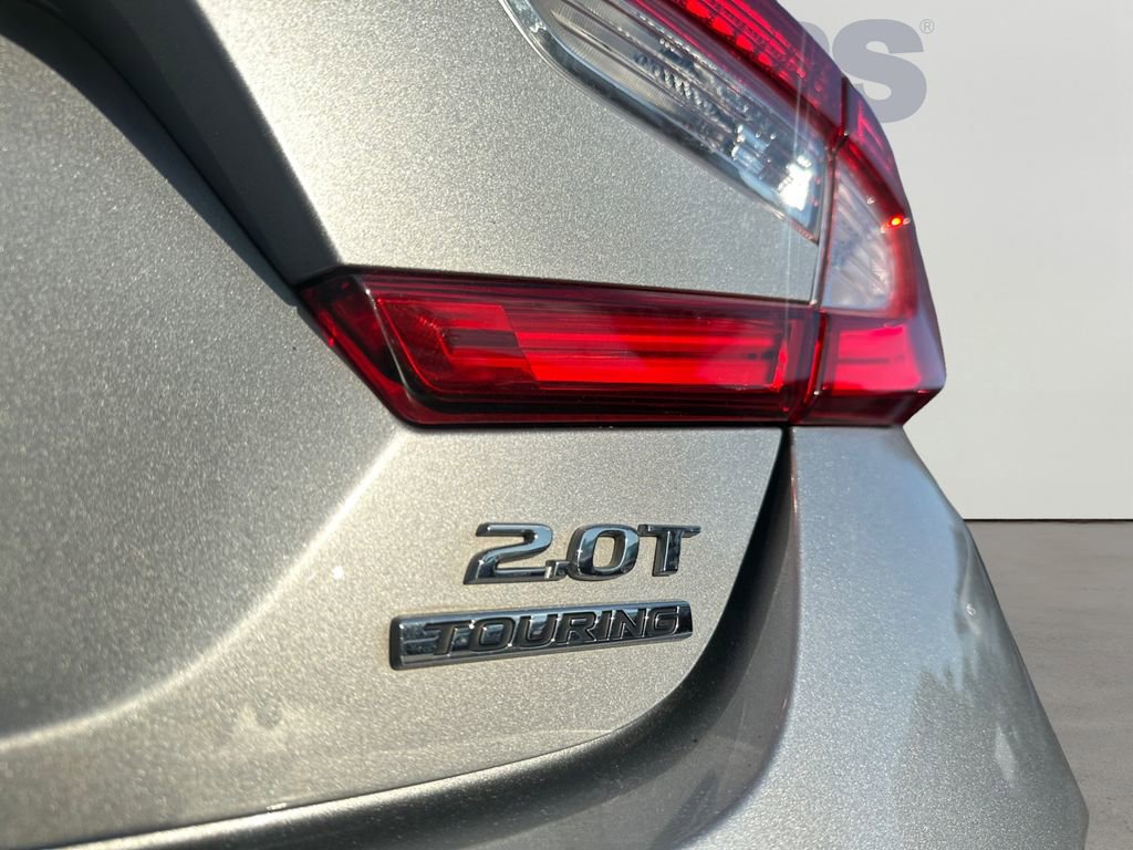 Used 2018 Honda Accord Touring image 31