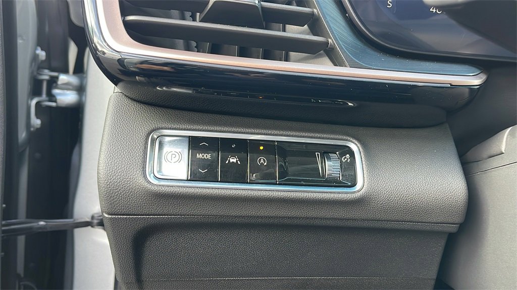 Used 2025 Buick Envision Sport Touring image 25