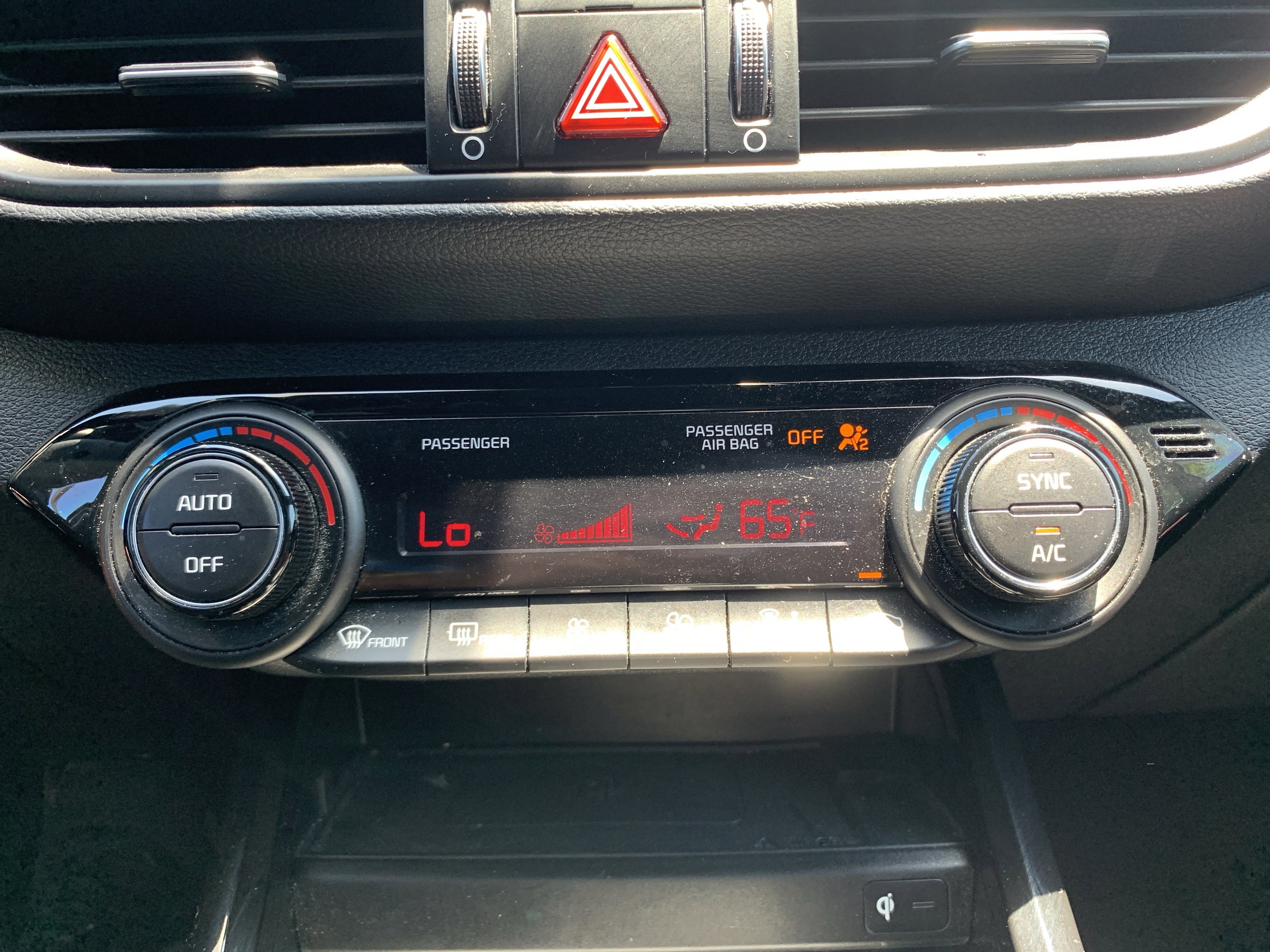 Used 2020 Kia Forte EX w/ EX Special Edition FWD image 29