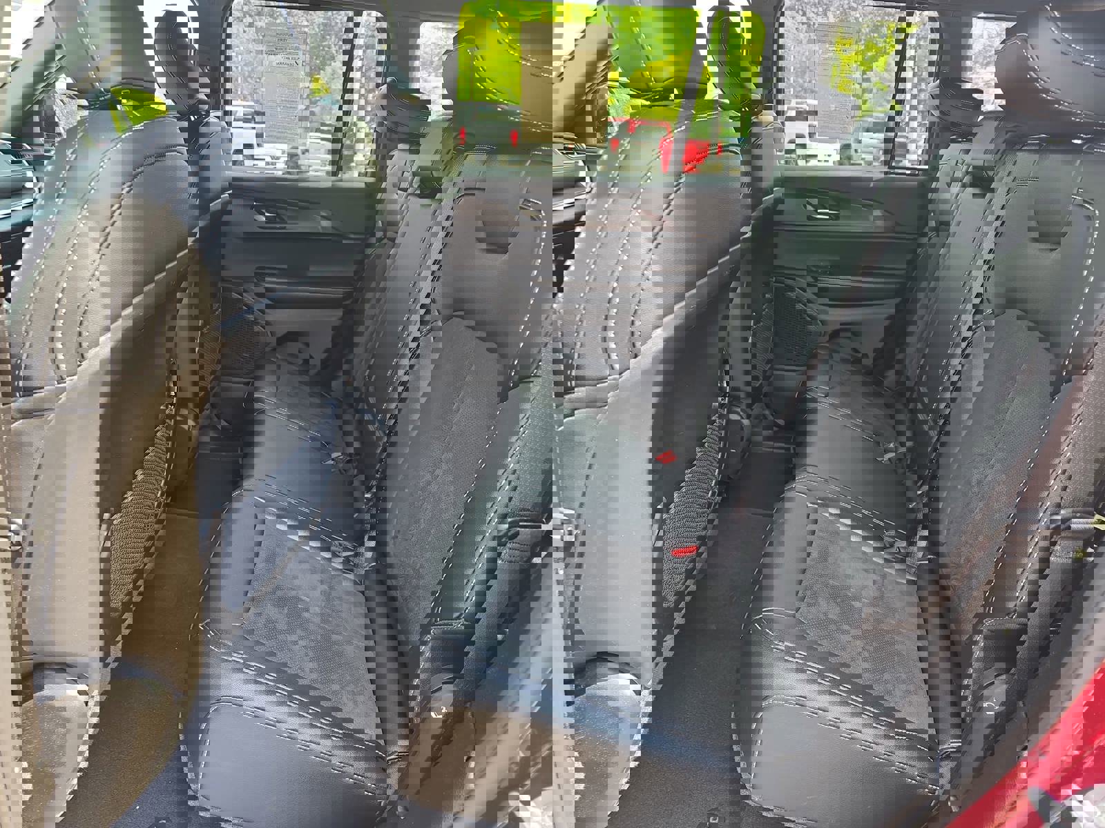 Used 2024 Jeep Grand Cherokee Altitude image 15