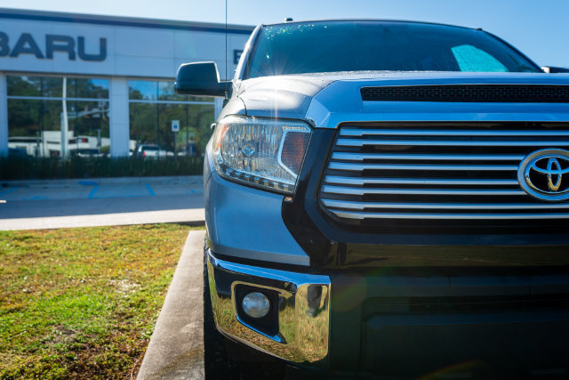 Used 2014 Toyota Tundra SR5 w/ SR5 Upgrade Package RWD image 19
