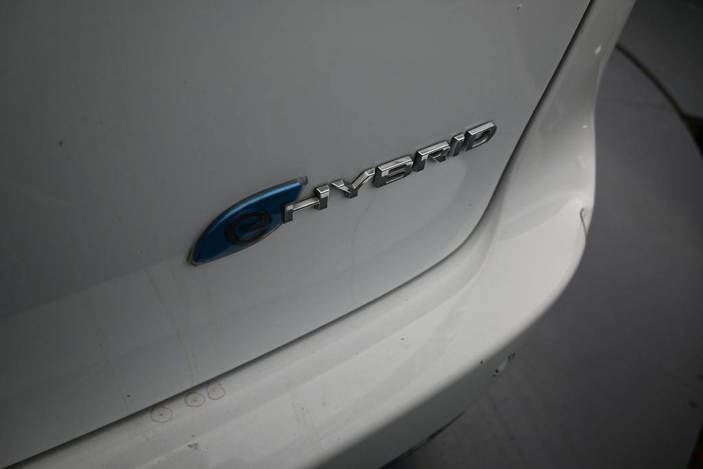 Used 2023 Chrysler Pacifica Touring-L FWD image 38