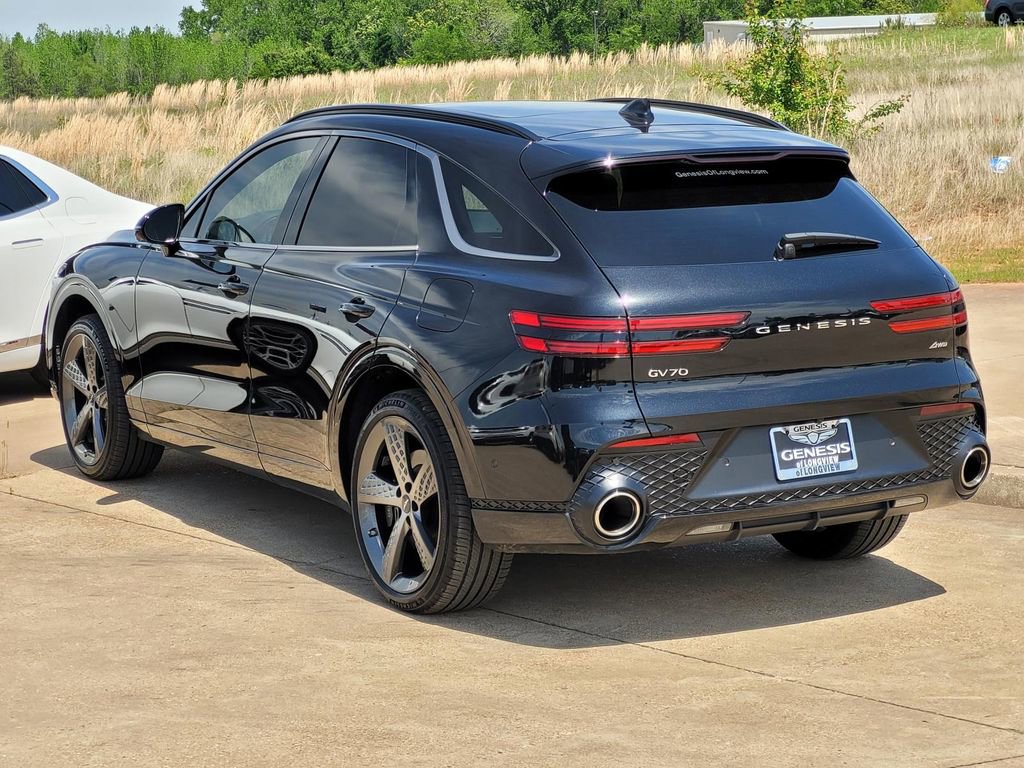 Used 2025 Genesis GV70 2.5T w/ Sport Prestige Package image 3