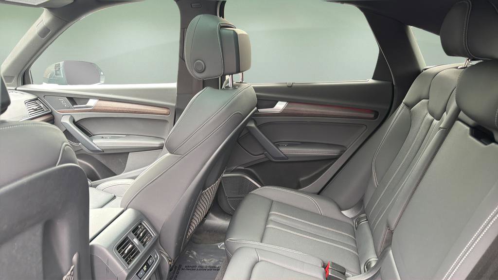 Used 2022 Audi Q5 2.0T Prestige image 14