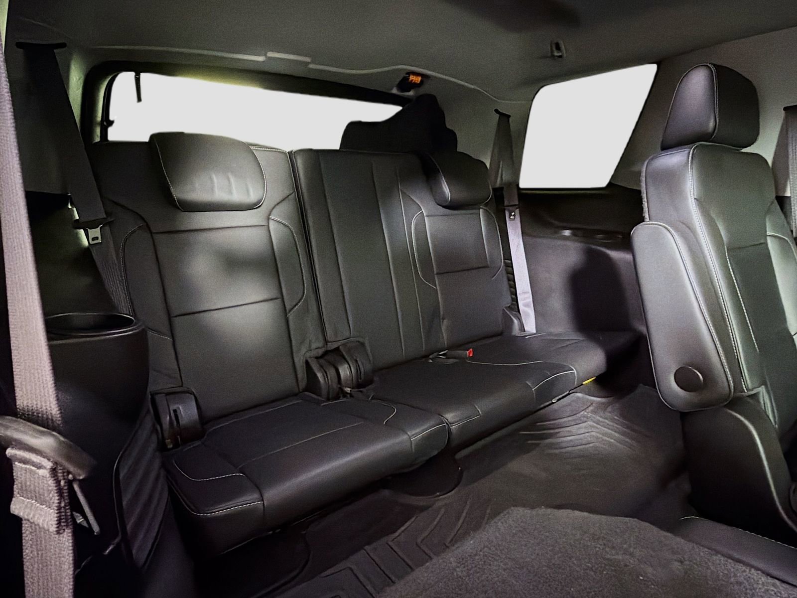 Used 2016 Chevrolet Tahoe LTZ AWD/4WD image 31