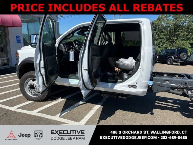 New 2025 RAM 5500 Tradesman image 4