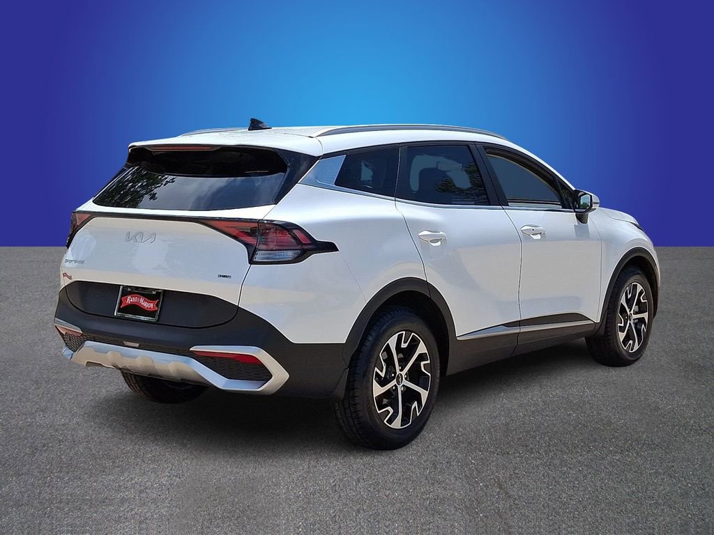 Used 2023 Kia Sportage EX AWD/4WD image 4