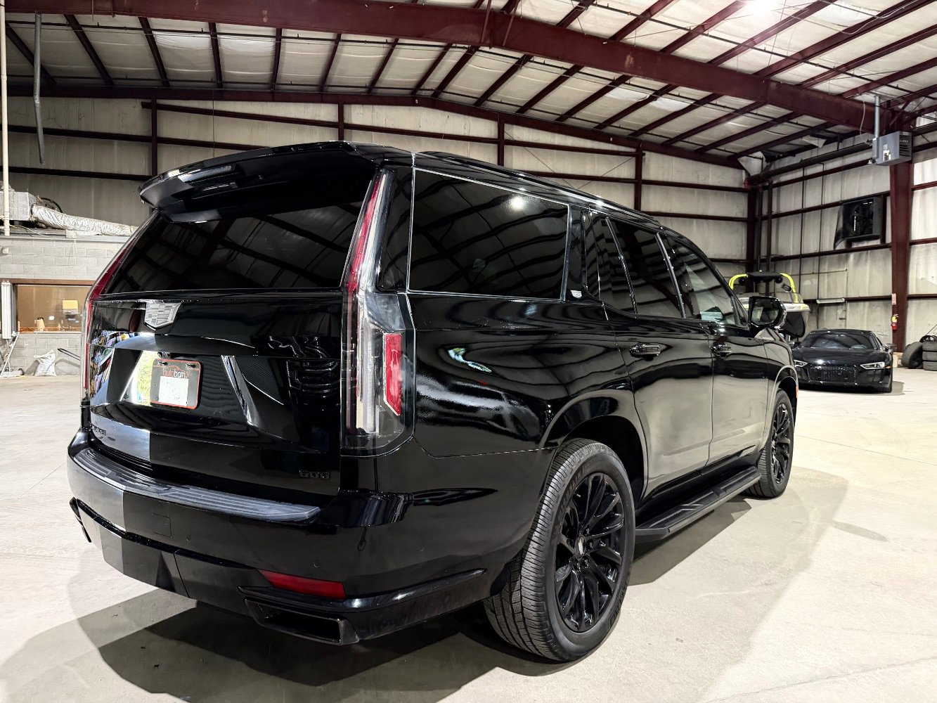 Used 2021 Cadillac Escalade Sport w/ Driver Assist Tech Package AWD/4WD image 5