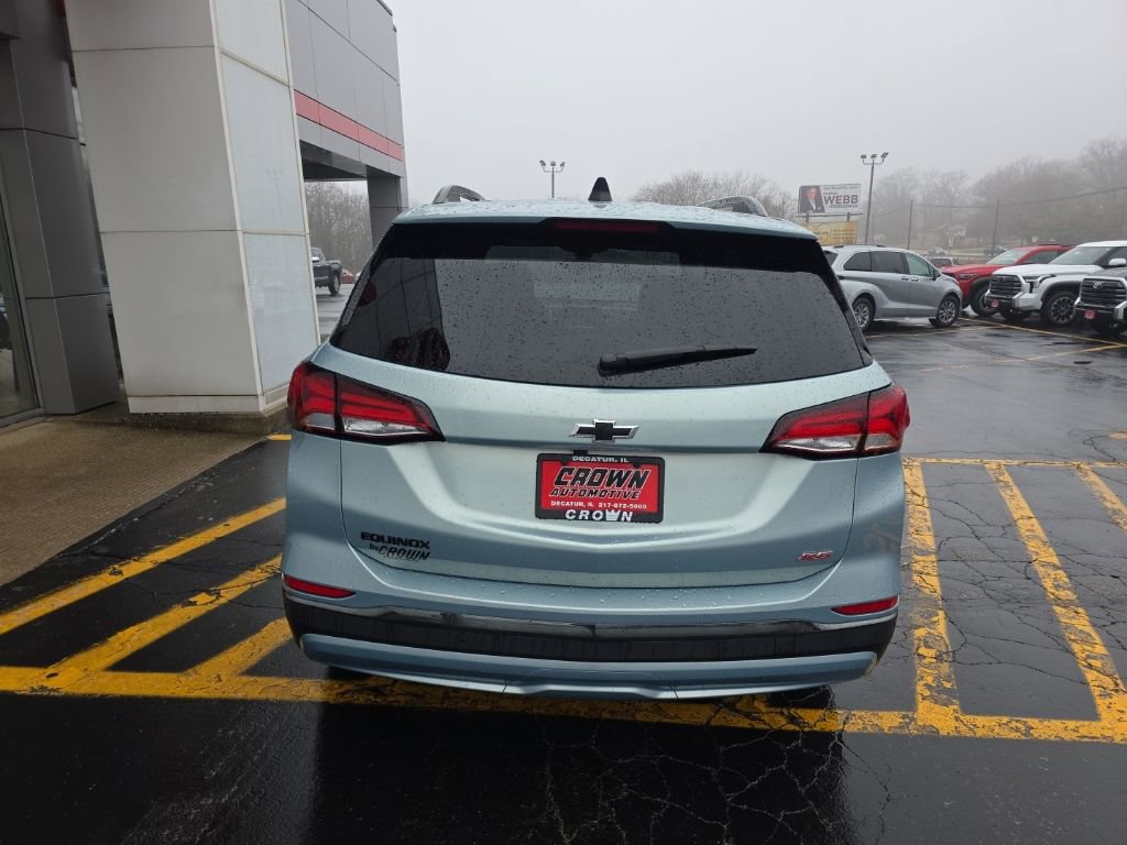 Used 2022 Chevrolet Equinox RS w/ LPO, Floor Liner Package image 4