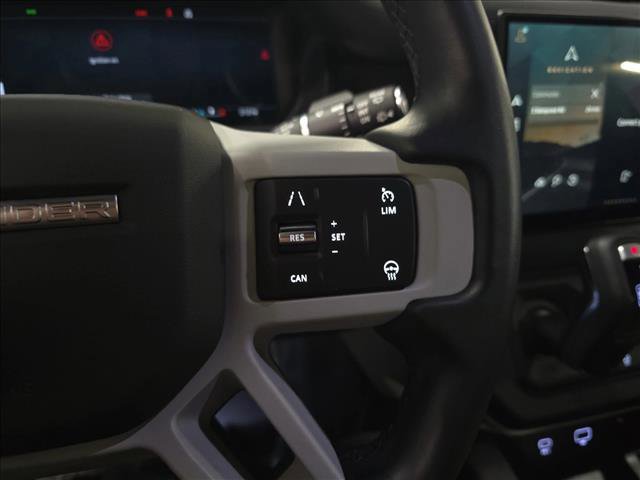 Certified 2023 Land Rover Defender 130 SE AWD/4WD image 18