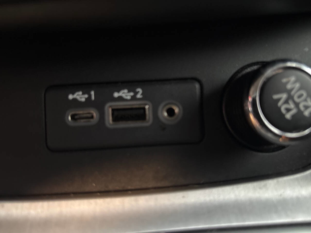 Used 2019 Nissan Murano S image 33