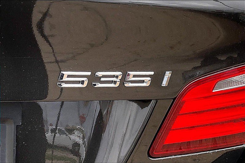 Used 2015 BMW 535i xDrive Sedan AWD/4WD image 21