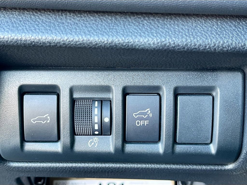 Used 2022 Subaru Outback Limited w/ Popular Package #2 AWD/4WD image 10