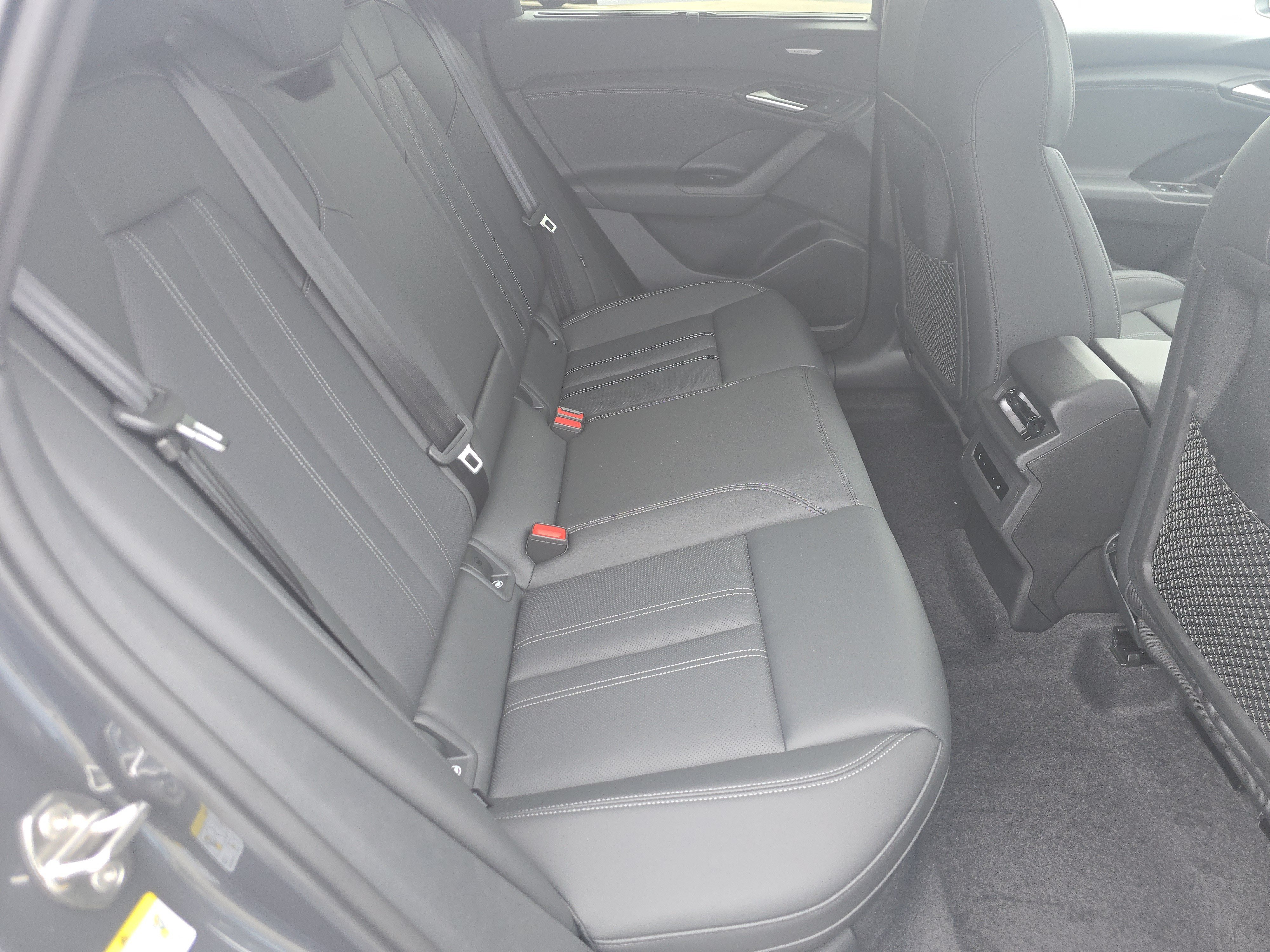 New 2027 Audi Q6 e-tron Premium Plus AWD/4WD image 18