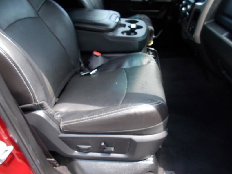 Used 2015 RAM 3500 Laramie AWD/4WD image 22