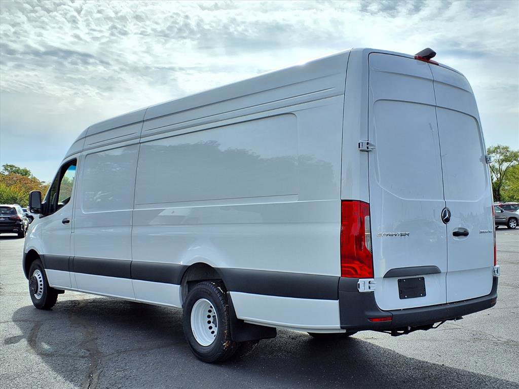 New 2024 Mercedes-Benz Sprinter 3500 image 6