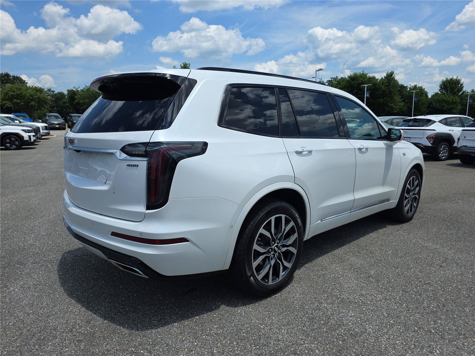Certified 2024 Hyundai Kona Limited FWD image 11