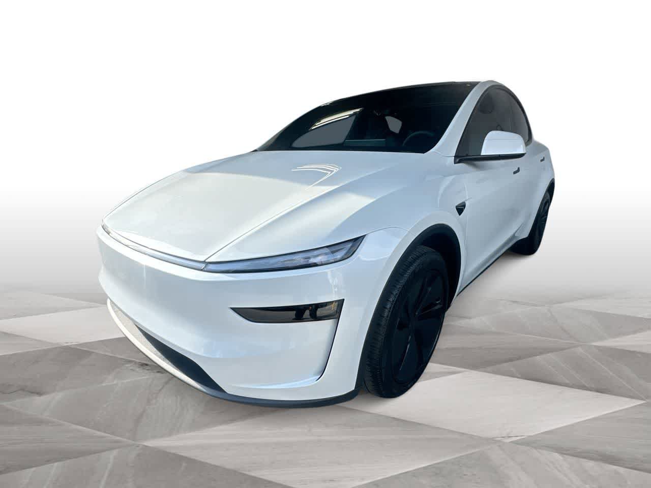 Used 2026 Tesla Model Y AWD image 4