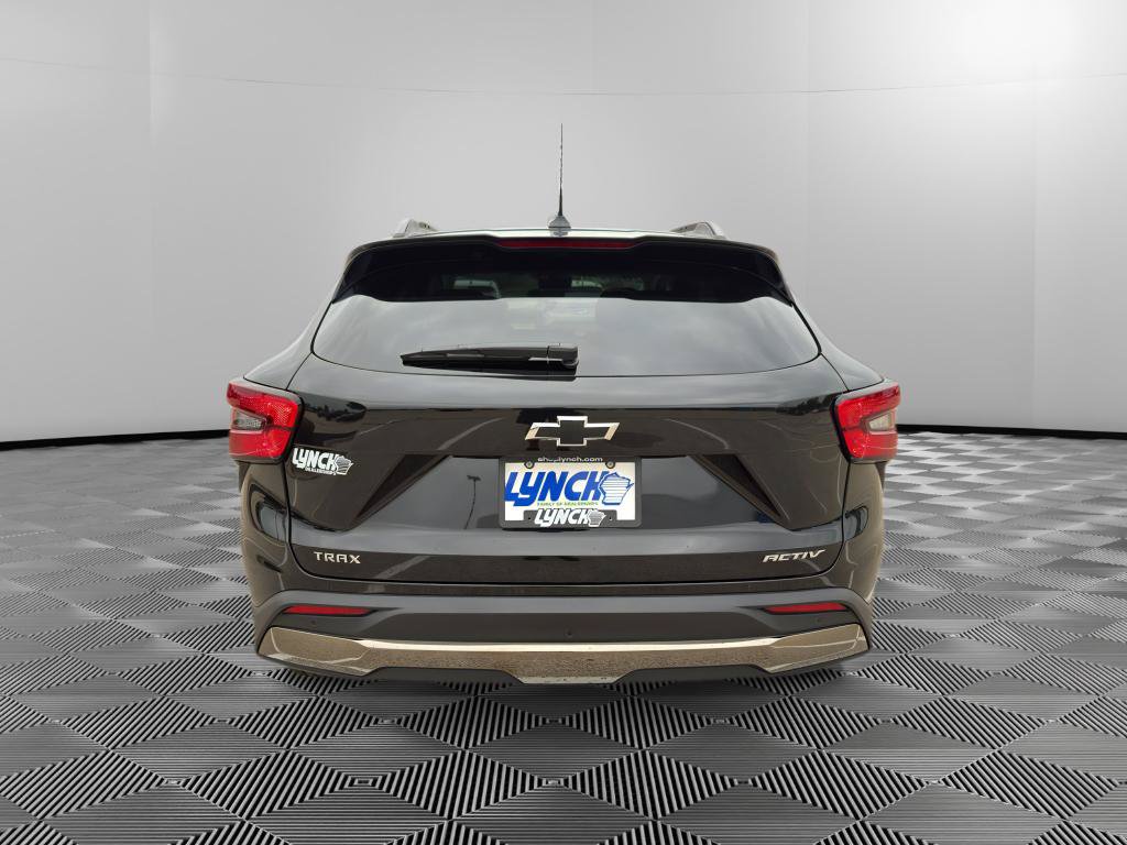 New 2026 Chevrolet Trax ACTIV w/ Driver Confidence Package FWD image 4