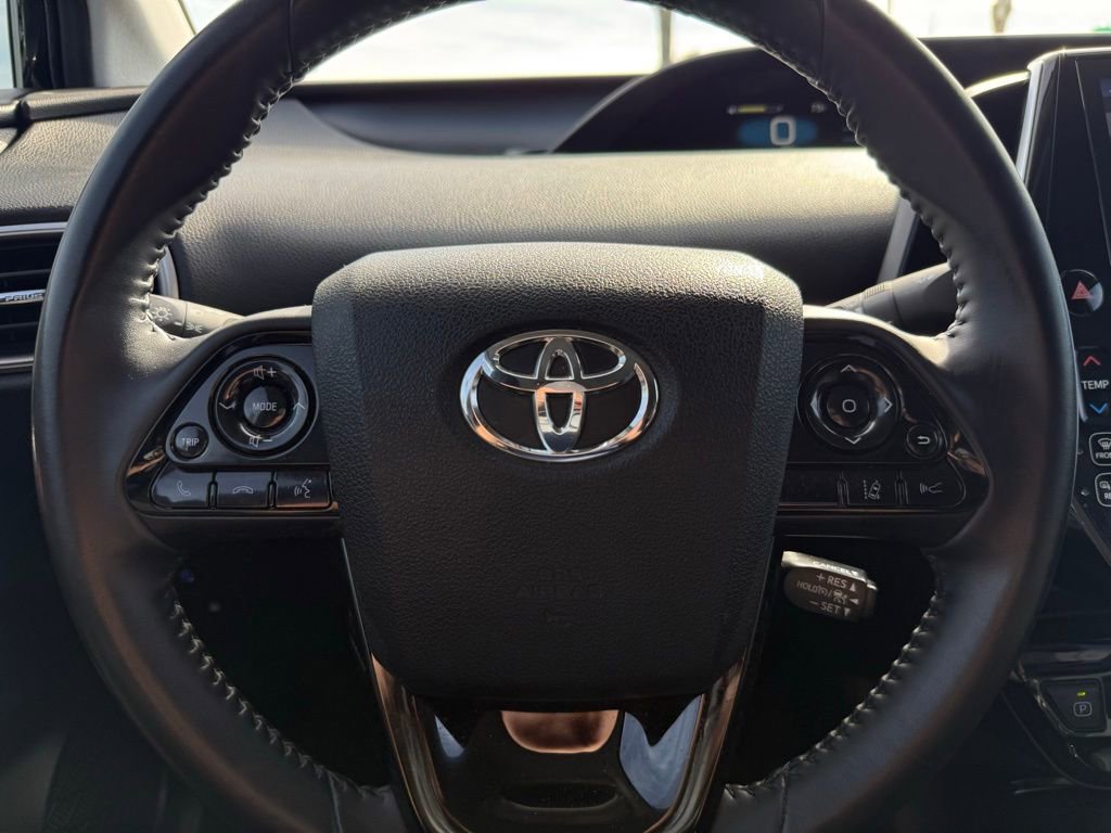 Used 2022 Toyota Prius Prime XLE image 23