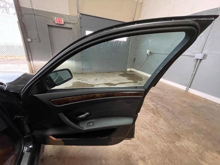 Used 2010 BMW 535i xDrive Sedan image 30