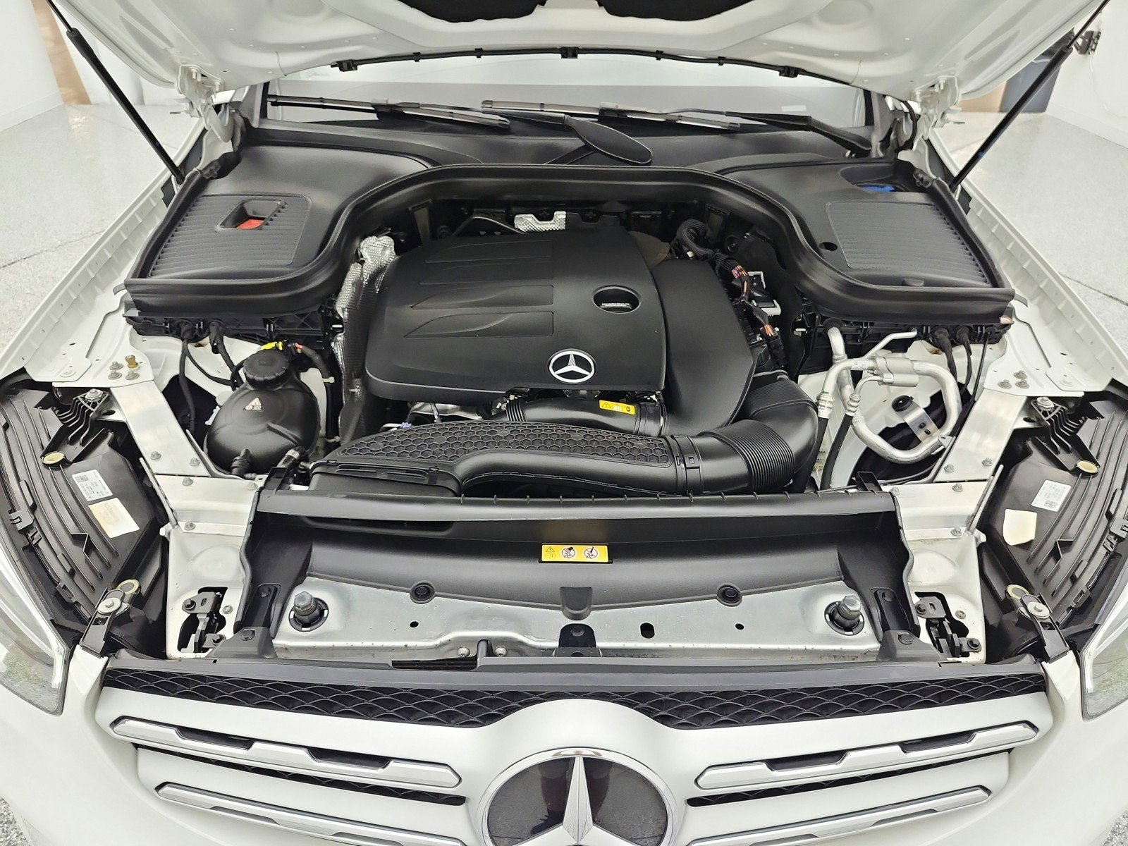 Certified 2022 Mercedes-Benz GLC 300 image 22