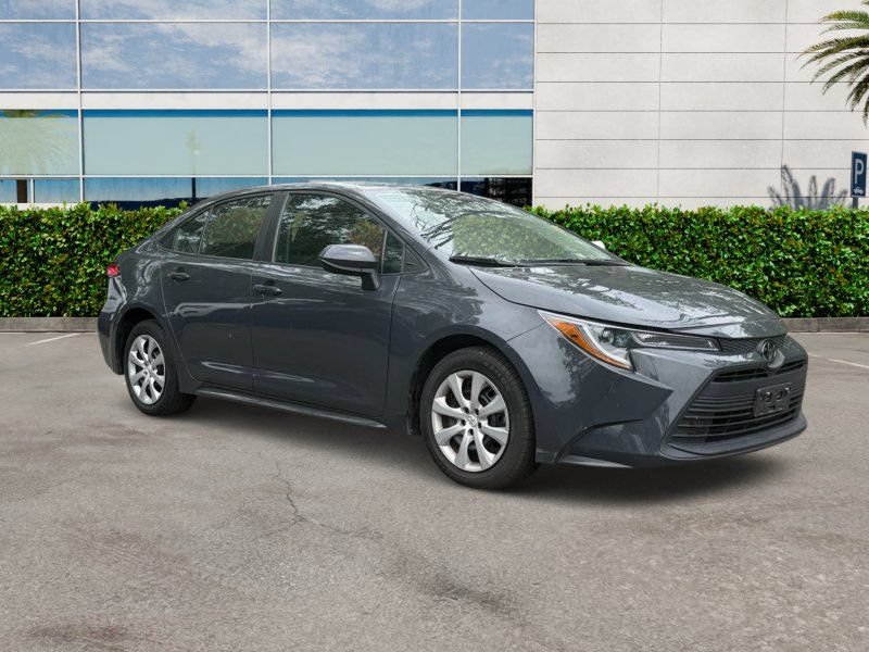 Used 2024 Toyota Corolla LE FWD image 6