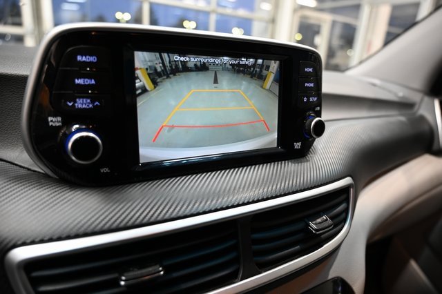 Used 2019 Hyundai Tucson SE image 16