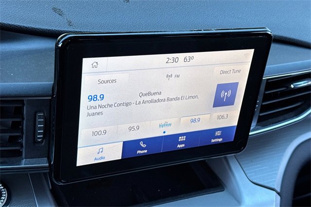 Used 2022 Ford Explorer XLT w/ Equipment Group 202A image 27