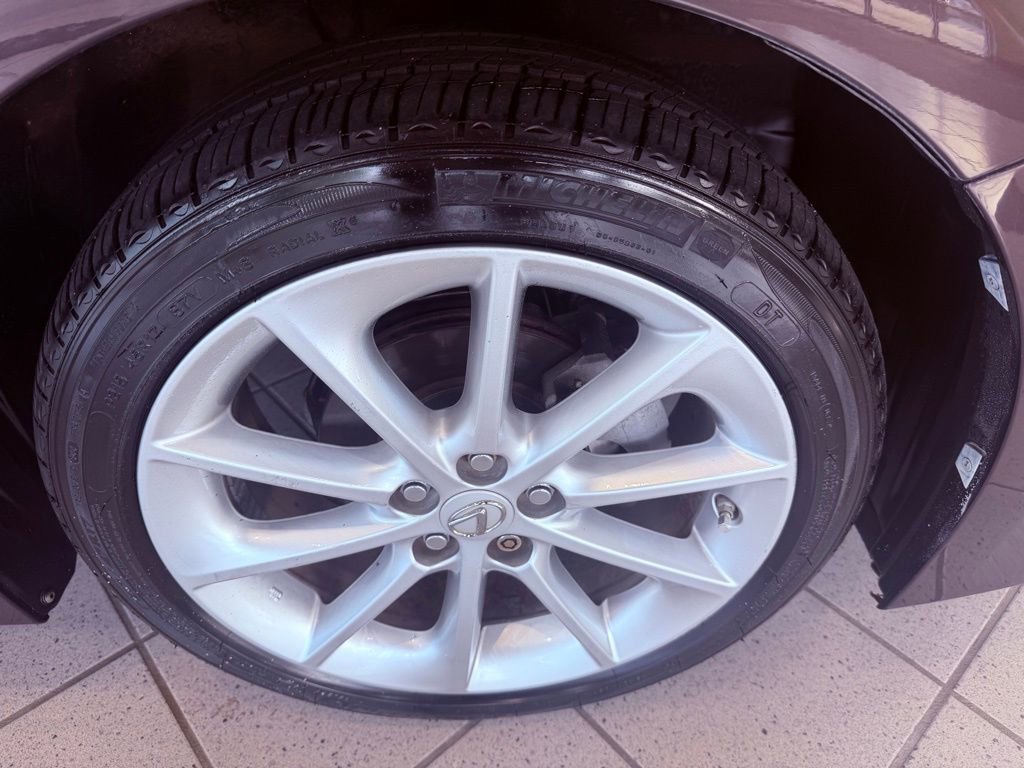 Used 2012 Lexus CT 200h Premium w/ Premium Audio Pkg FWD image 16